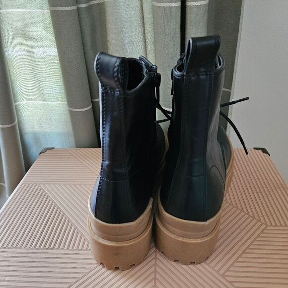 Urban Outfitters Boots Combat Black Lace Up Tan Rubber Sole Casual Neutral Brody - Picture 5 of 14